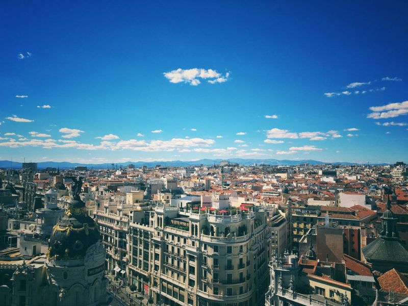 Cómo vender un piso en Madrid puede ser fácil con la ayuda de un agente inmobiliario