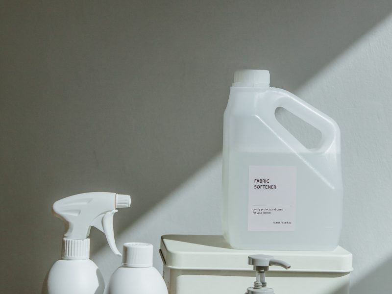 Descubre los mejores proveedores de productos de limpieza para mantener tu hogar impecable