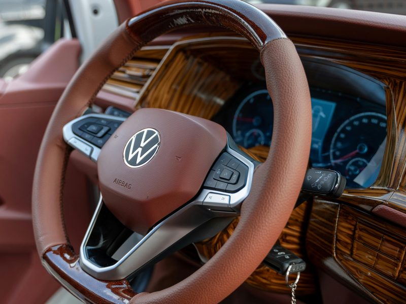 Guía de Compra Inteligente: Lo Bueno, lo Malo y lo que Debes Saber de los 5 Coches de Segunda Mano Más Buscados en España